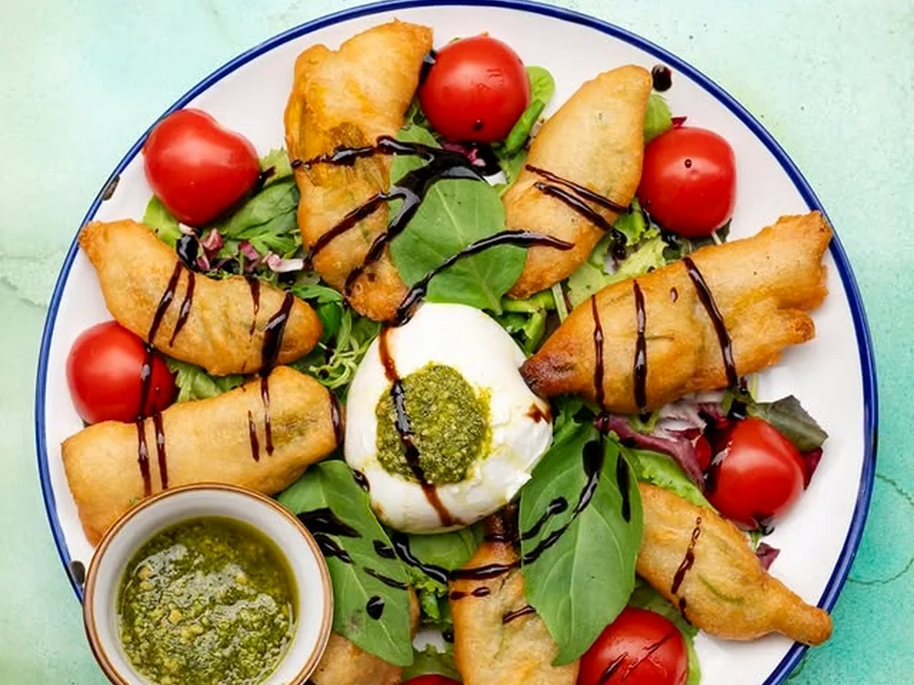 Assiette d'antipasti colorée chez Nino Fresco